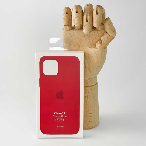 Чехол LUX Silicone Case для iPhone 13 Red without MagSafe
